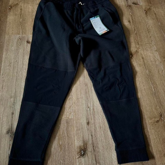 NWT Cotopaxi Abrazo Fleece Joggers Black Men's‎ size Large retails $120
